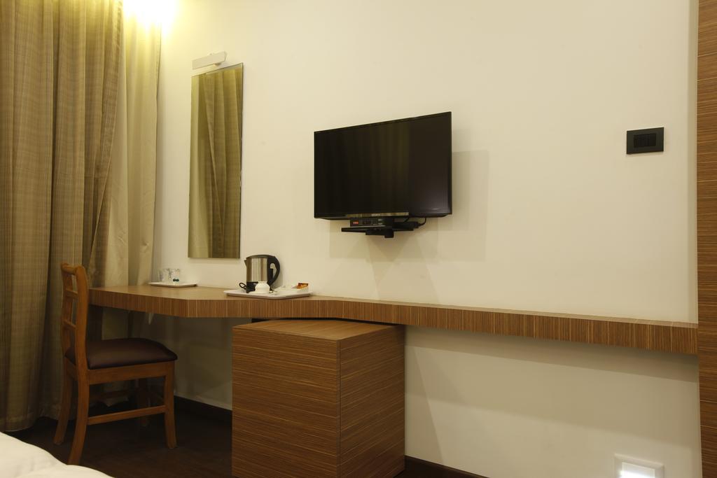 Brownstar Boutique Hotel Madrás Habitación foto
